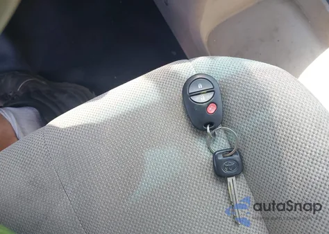 2014 Toyota Sienna L V6 7 Passenger from USA, damaged, VIN 5TDZK3DC9ES518653